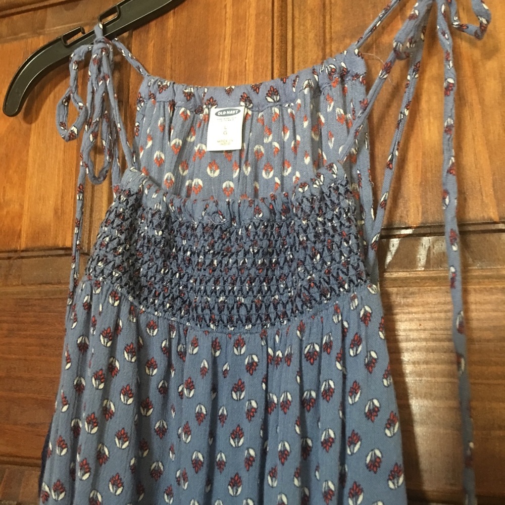 Tie Top/Tank